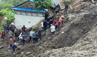 लमजुङमा गएराति पहिरो खस्दा चारजनाको मृत्यु