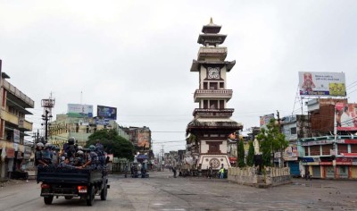 वीरगन्जमा  विवाद र झडपपछि अनिश्चितकालीन कर्फ्यू