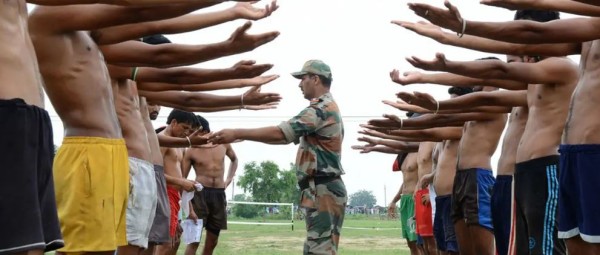 विवादास्पद 'अग्निपथ योजना' को पुनरवलाेकन गर्दै भारत सरकार