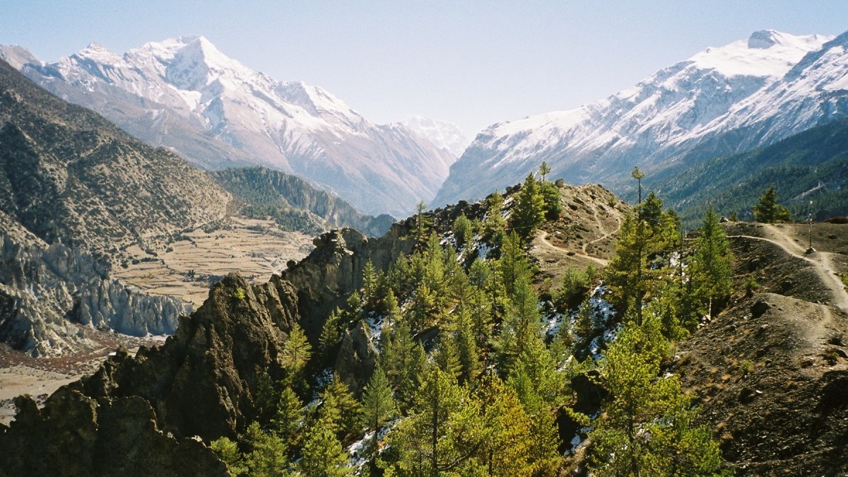 अन्नपूर्ण क्षेत्रमा एक वर्षमा पुगे दुई लाख २२ हजार पर्यटक