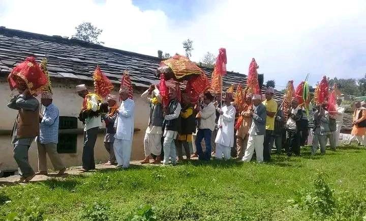 बैतडीको निङ्गलासैनी मन्दिरमा अनन्त चतुर्दशीको जात्रा सुरु